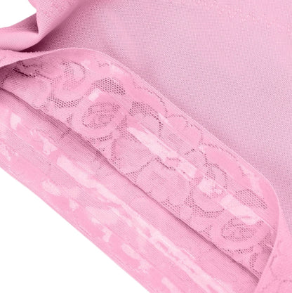 Gaine avec une ceinture intégrée