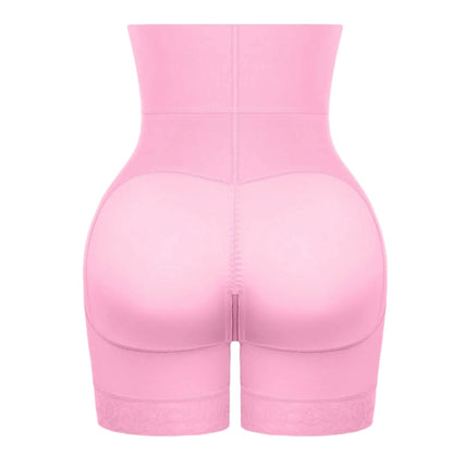 Gaine avec une ceinture intégrée
